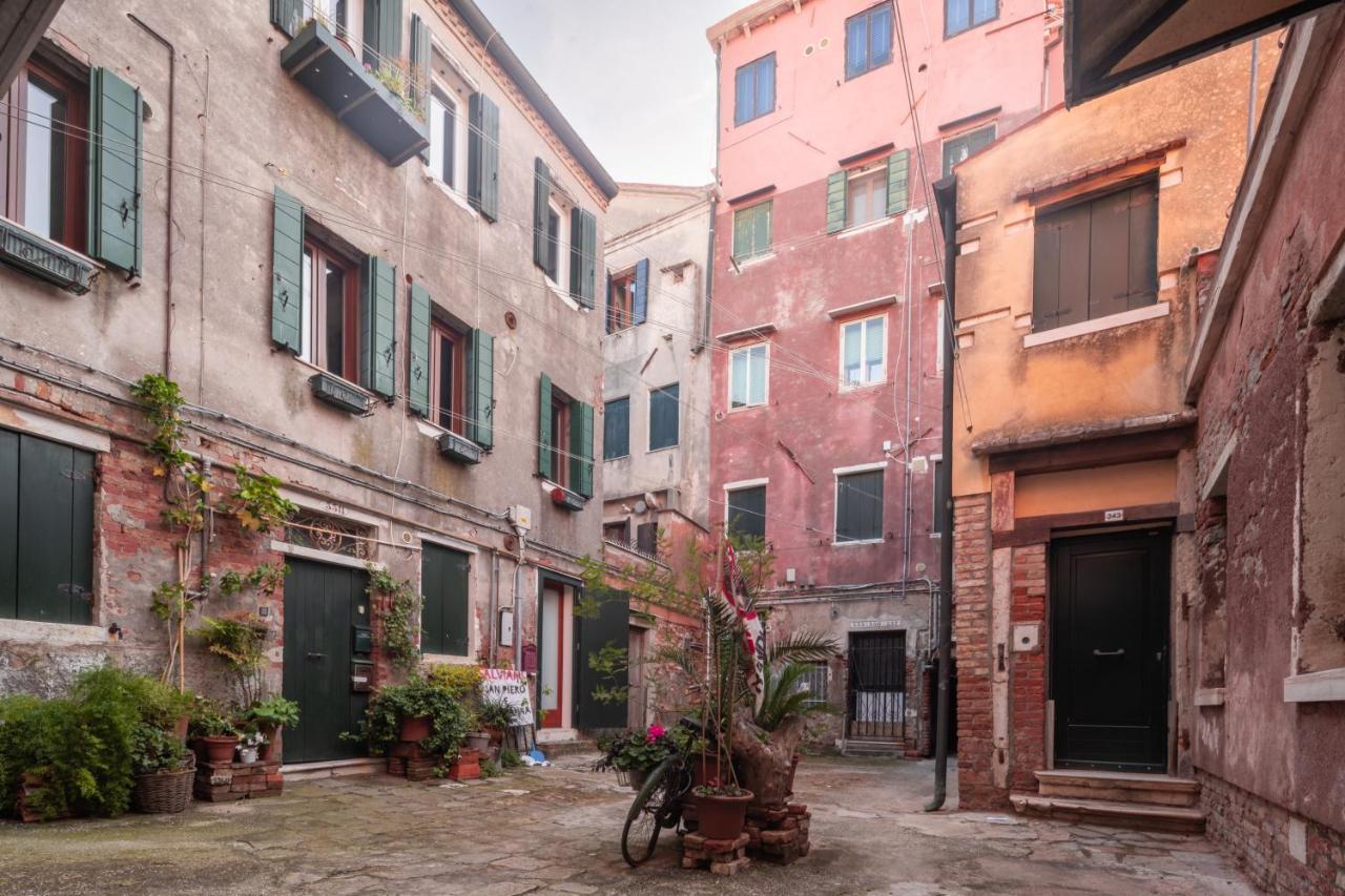San Pietro Cozy Studio R&R Venedig Exteriör bild